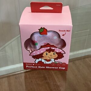 NEW STRAWBERRY SHORTCAKE PERFECT HAIR SHOWER CAP